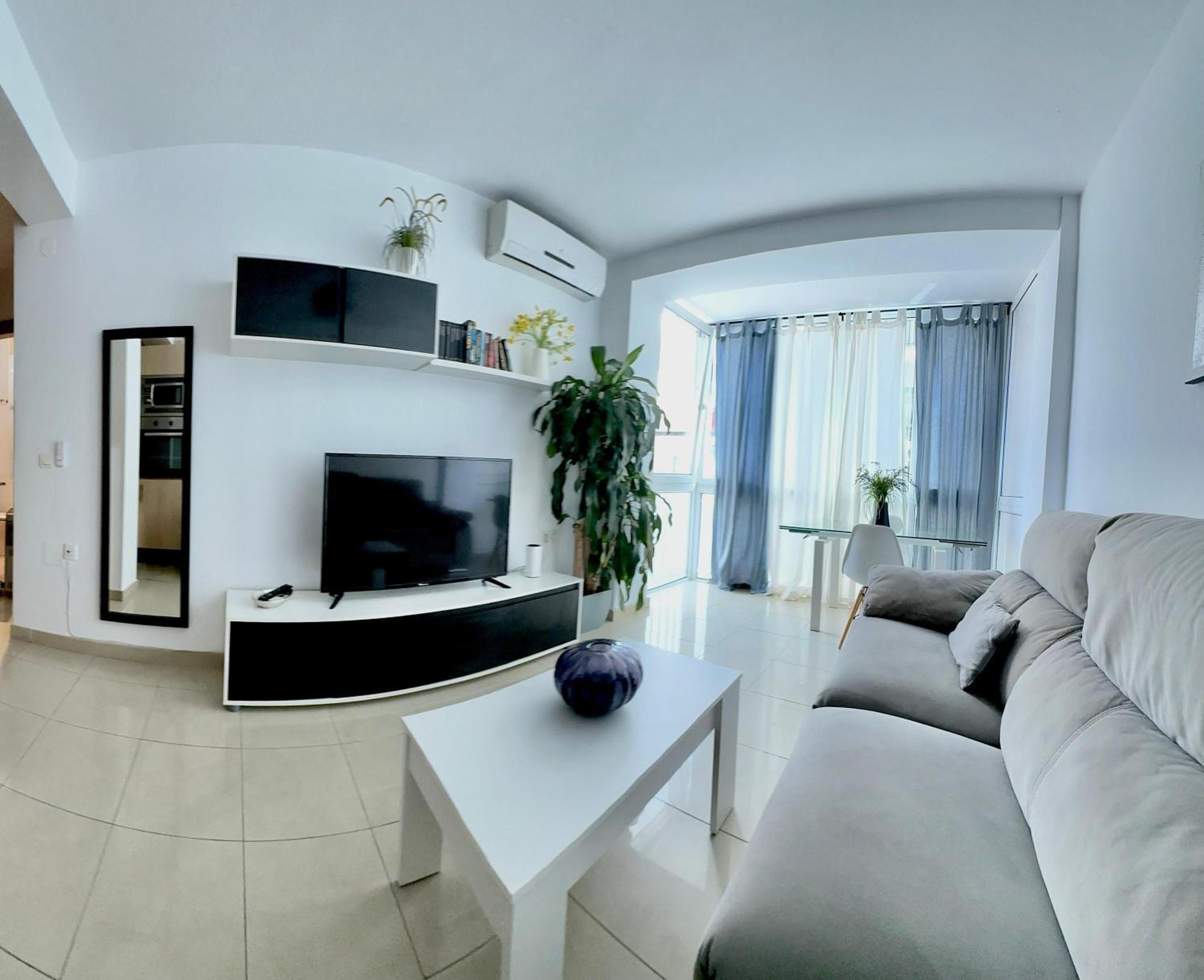 Apartamento En El Centro De Нерха Экстерьер фото