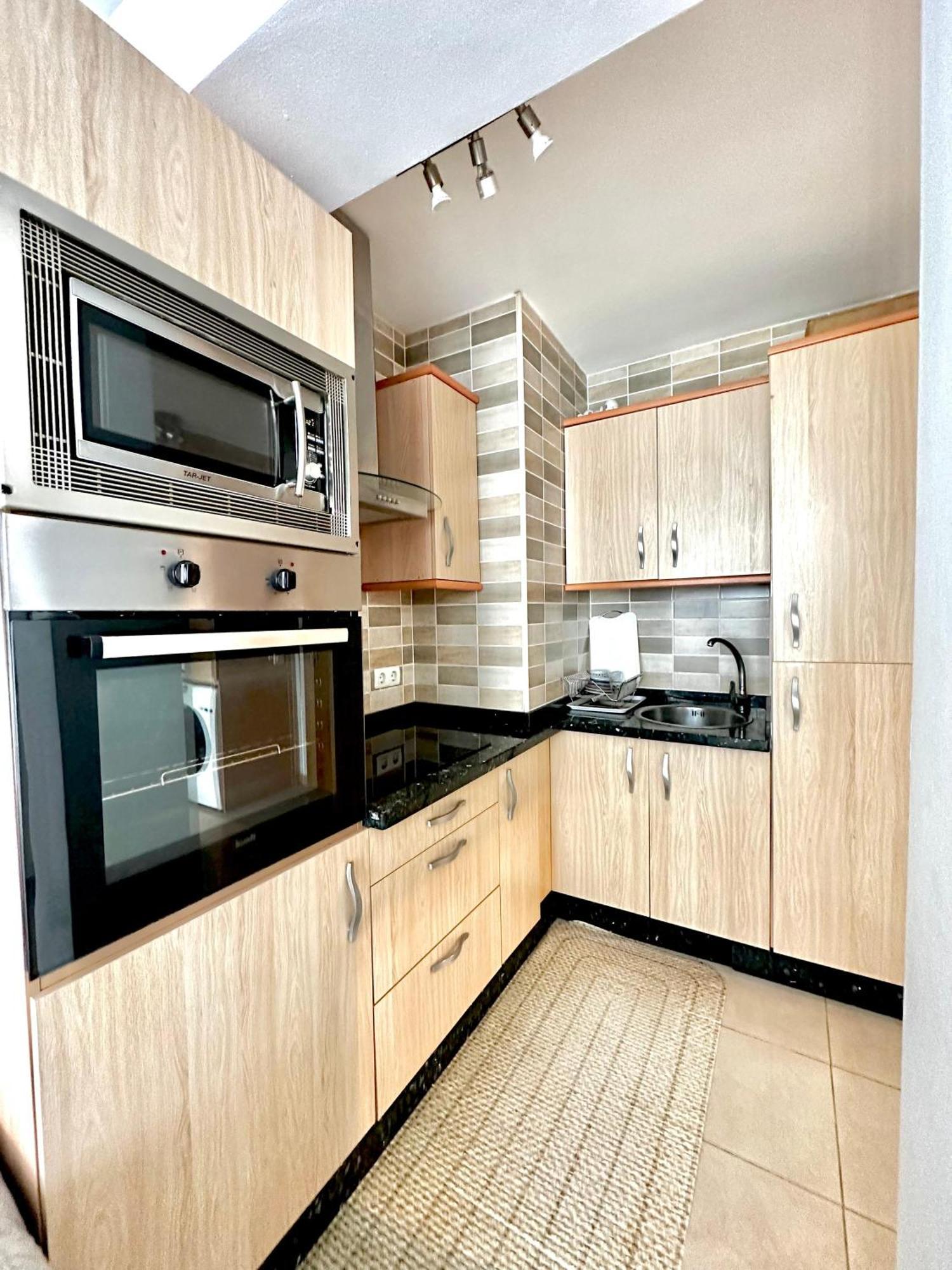 Apartamento En El Centro De Нерха Экстерьер фото